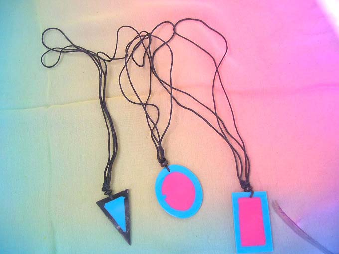 bali-resin-necklaces-01