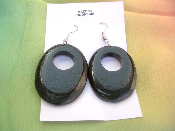 blackpaint-bali-wood-earrings-802
