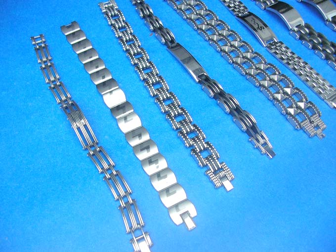 stainless-steel-men-bracelets-a