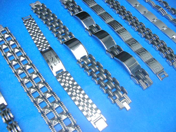 stainless-steel-men-bracelets-b