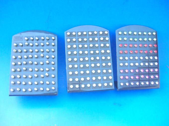 studs-earring-2003