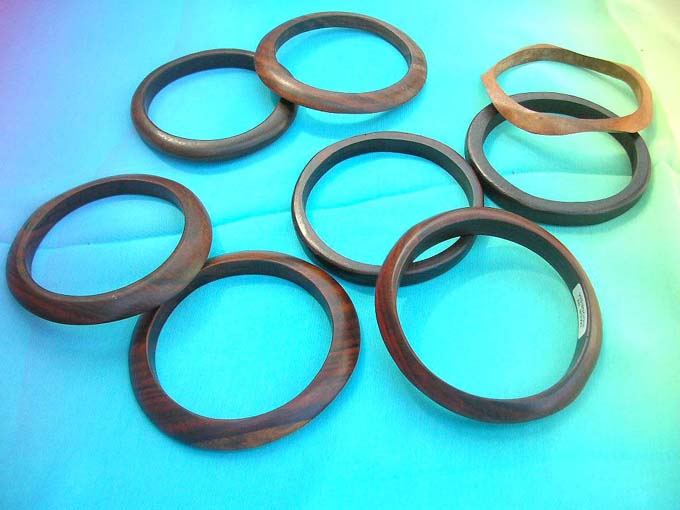 wood-bangle-mix