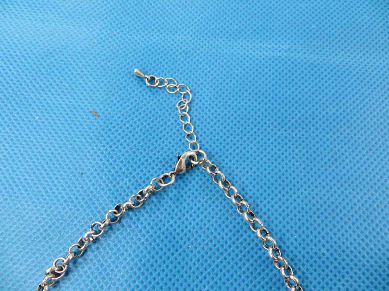 bib-necklaces-silver-tone-2j