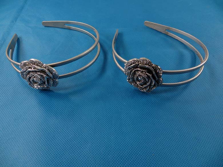 plastic-silver-rose-headband-hair-band-1a