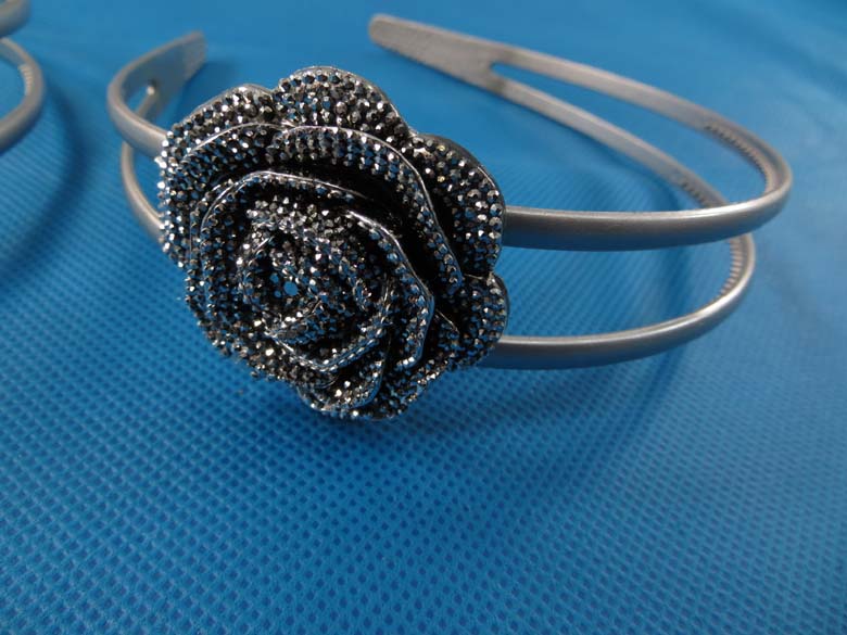 plastic-silver-rose-headband-hair-band-1b