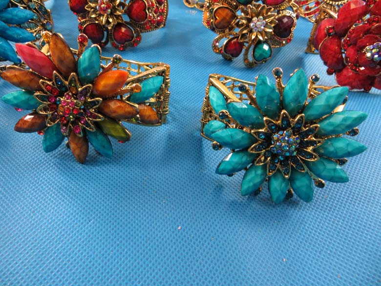 retro-antique-crystal-faux-gem-bangle-bracelets-7g