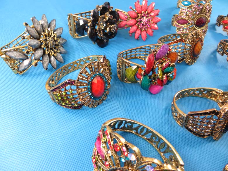 retro-antique-crystal-faux-gem-bangle-bracelets-7x