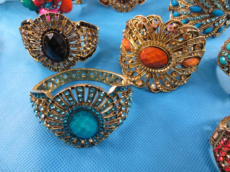 retro-antique-crystal-faux-gem-bangle-bracelets-7z
