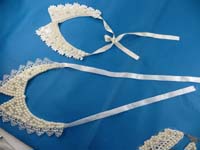 collar-necklaces-white-faux-pearl-1h