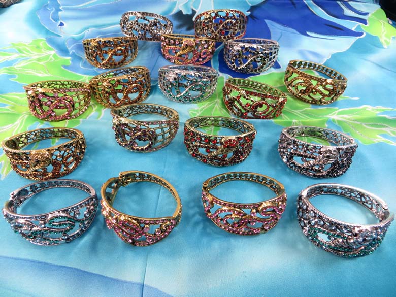 crystal-rhinestone-snake-bangles-5a