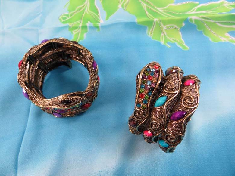 snake-wrap-bangle-9b
