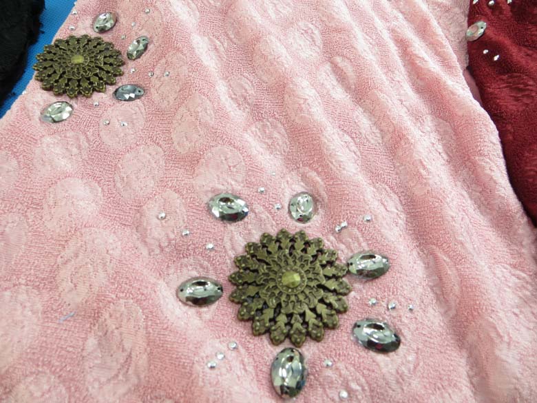 jeweled-scarf-106e