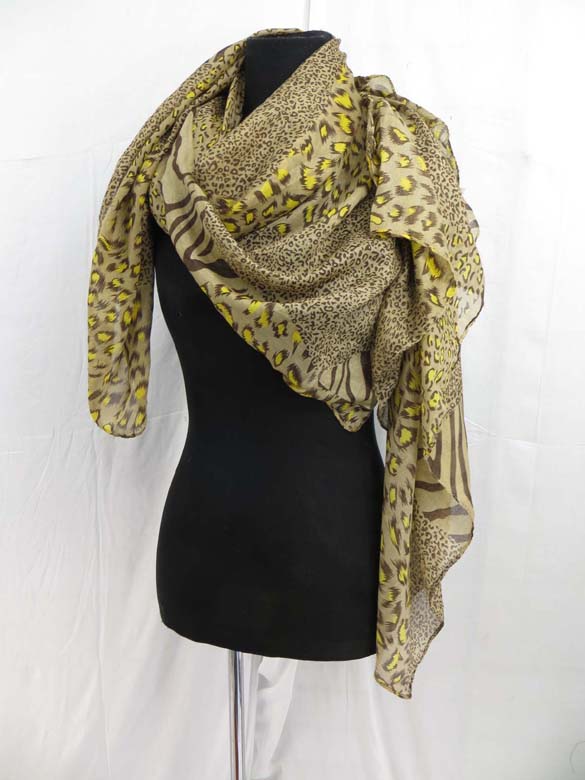light-shawl-sarong-101f