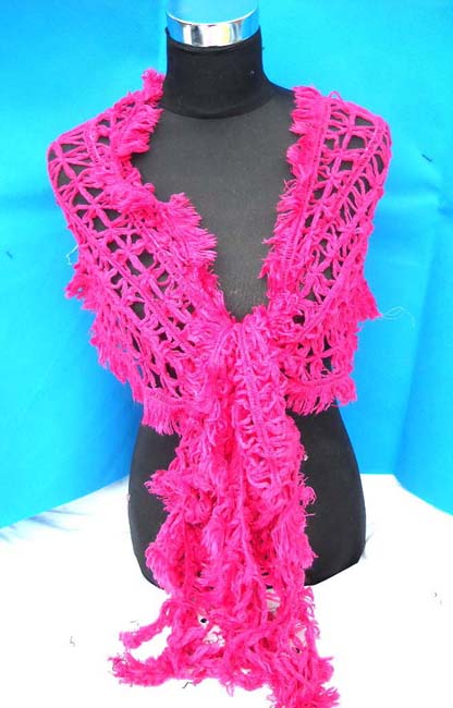 Soft and sleek acrylic scarf with irregular shape feather like edges