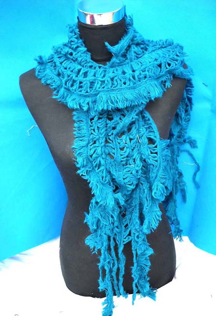 Soft and sleek acrylic scarf with irregular shape feather like edges