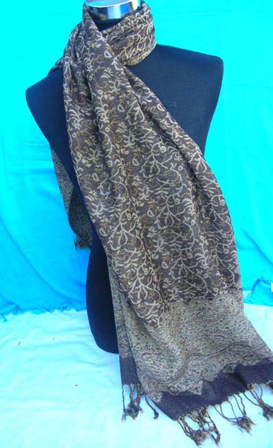 neck scarf wool pashmina wraps in small paisley designs