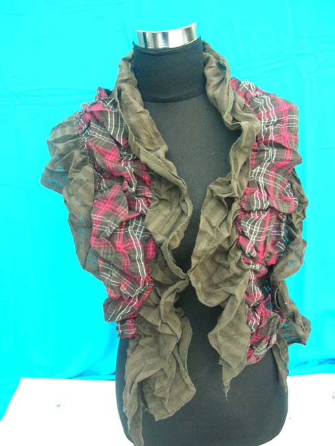 polyester scarf with wrinkle wavy edges