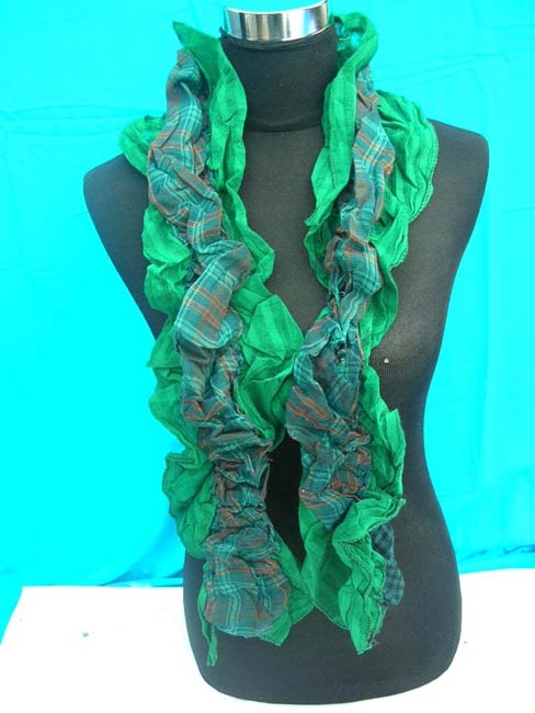 polyester scarf with wrinkle wavy edges