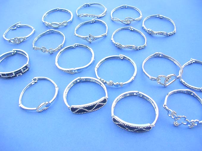 cz-bangles-100a