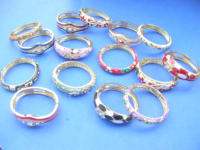 cz-enamal-bangles-101a