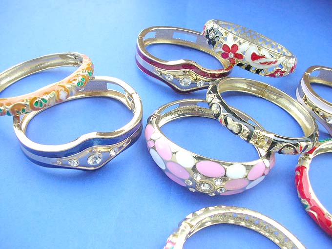 cz-enamal-bangles-101c