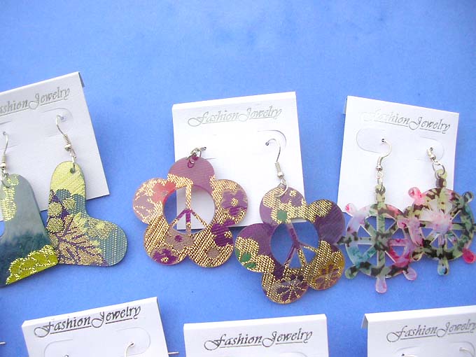 fashion-earrings-103c