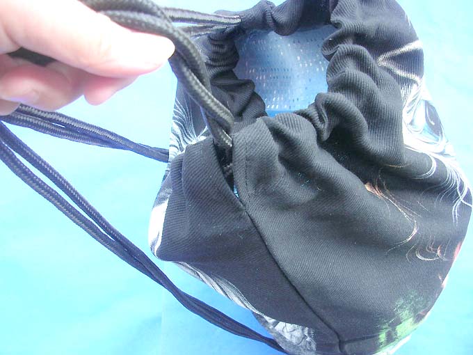 horse-cotton-cinch-bag-1b