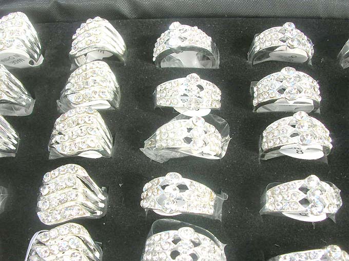 ring-jewelry-104a