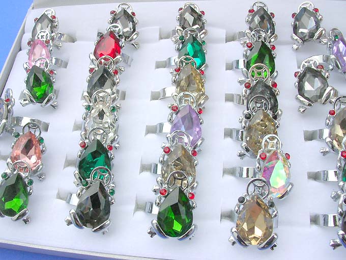 ring-jewelry-108a