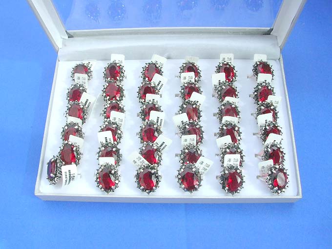 ring-jewelry-109