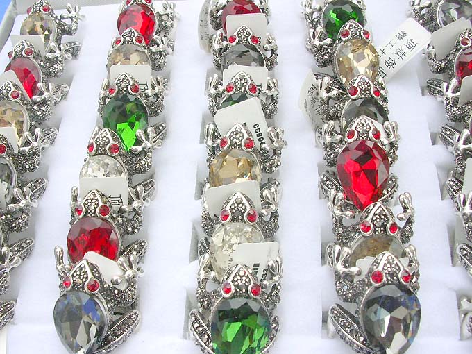 ring-jewelry-110a