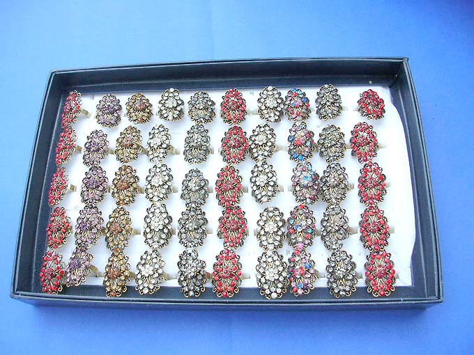 ring-jewelry-111