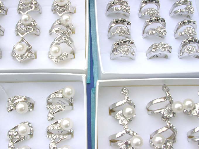 ring-jewelry-149c