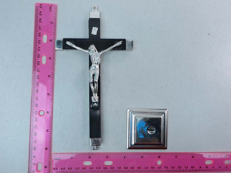 crucifix-2e