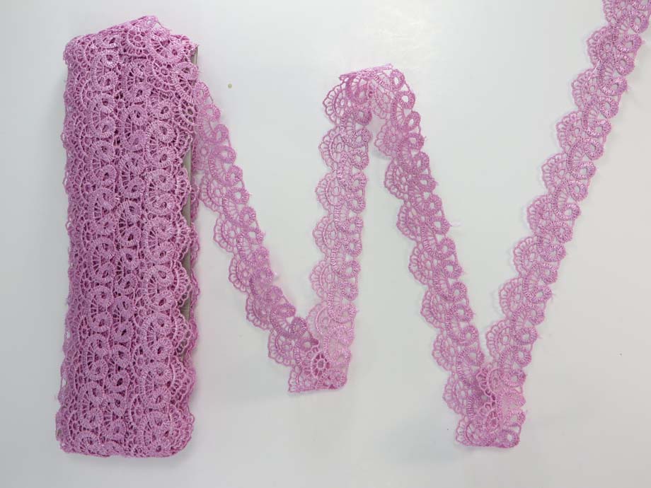 lace12a