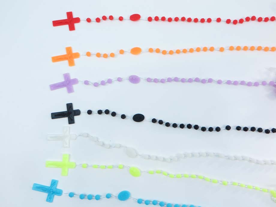 rosarynecklace-8a