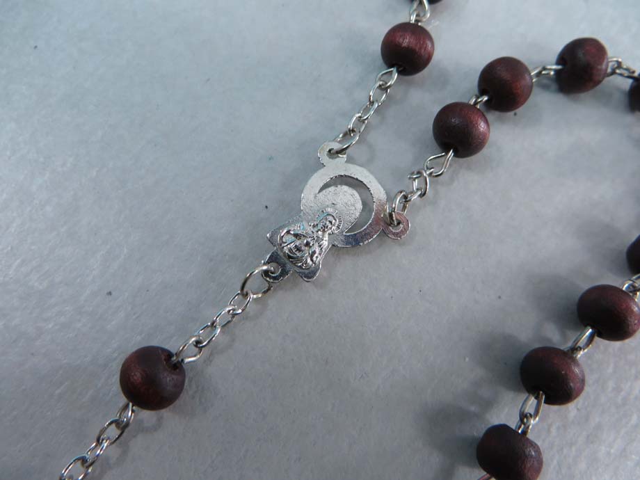 rosarynecklace1-4c