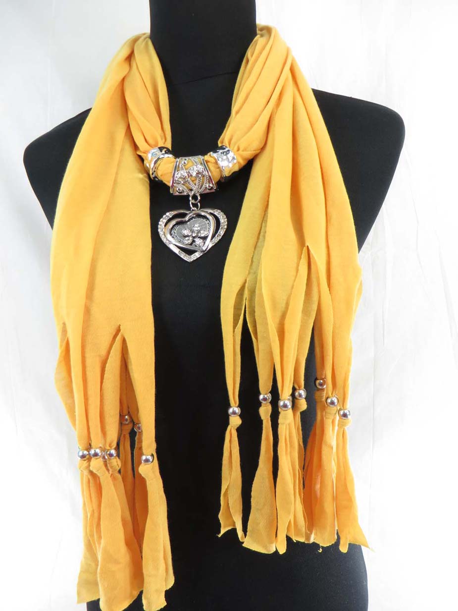 jewelryscarf09m055