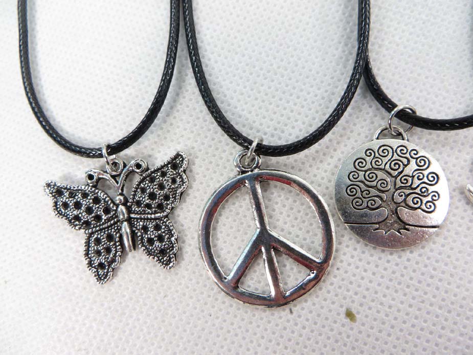 necklace61y2i