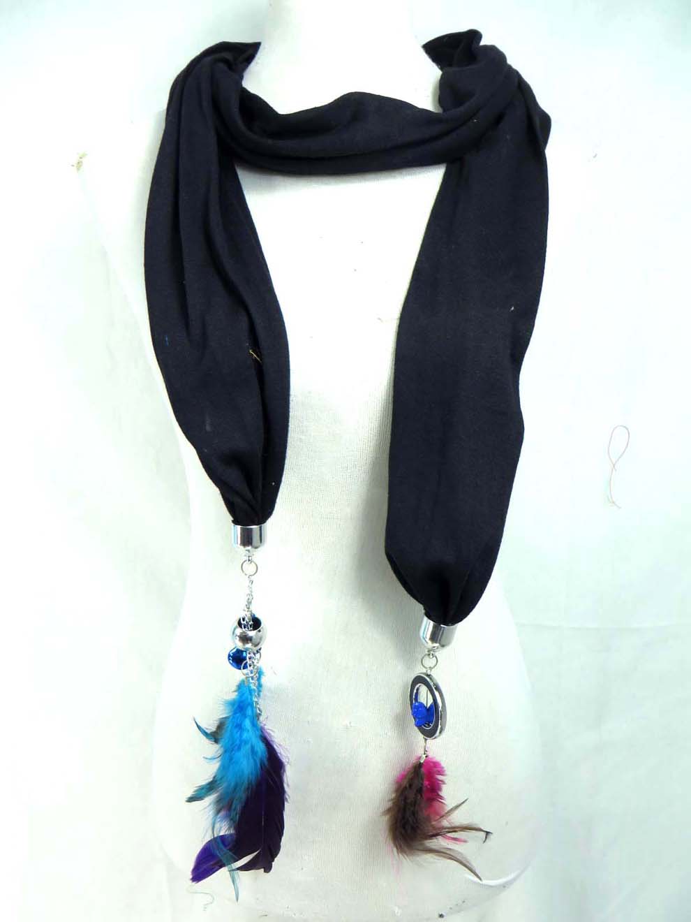 pendantscarf20yy