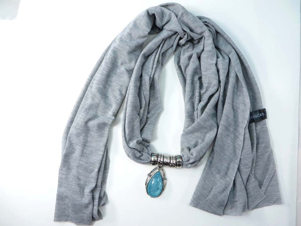 pendantscarf21yk