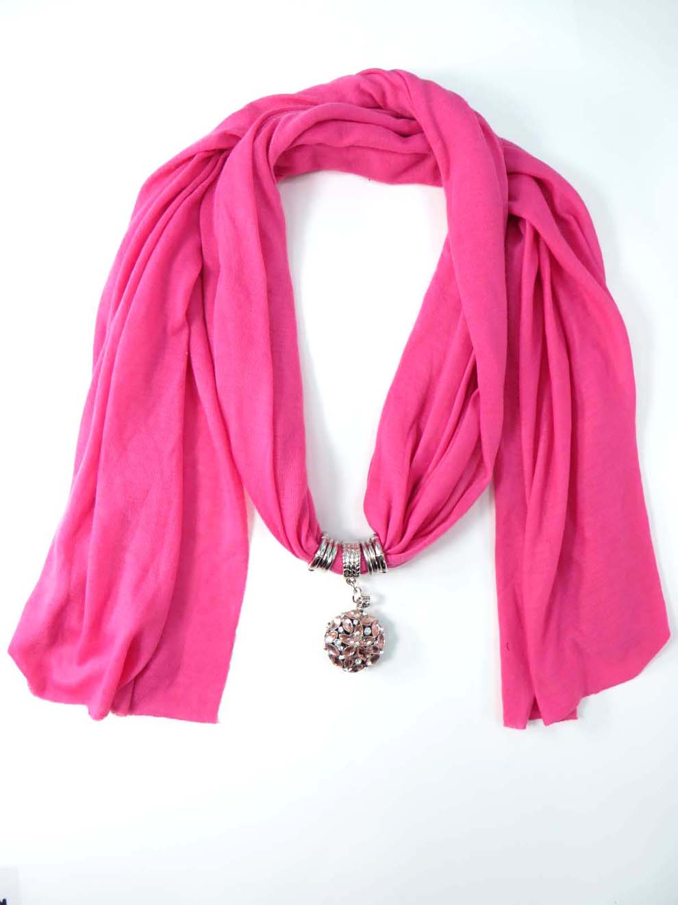 pendantscarf21yo