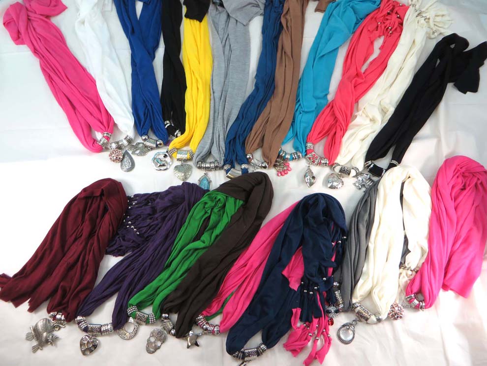 pendantscarf22xa