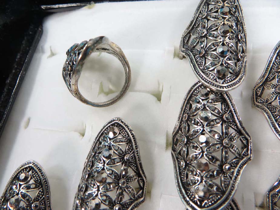 ring-f11o