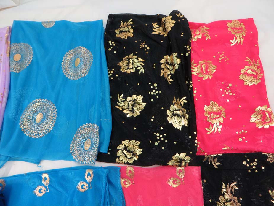 scarfgold1c