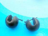 wooden sphere earings with wooden pin