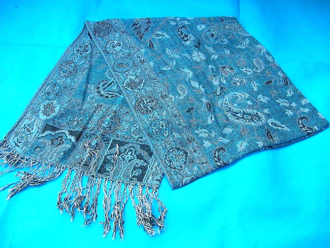 paisley-fringed-pashmina-shawl-612h