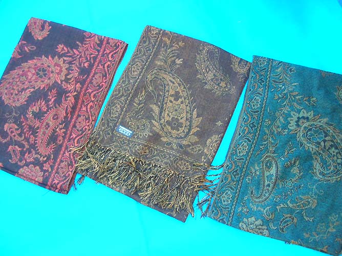 pure-pashmina-woolen-scarves-626h