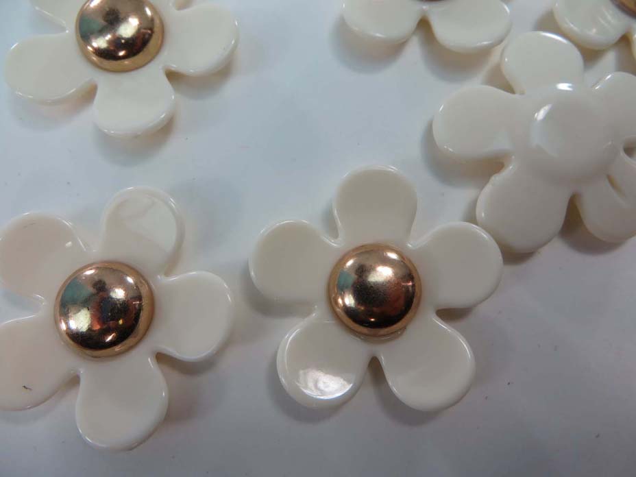 button37b