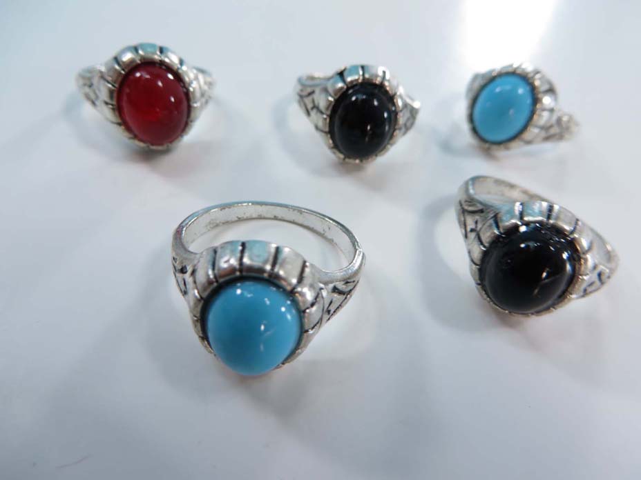 ring-b06b